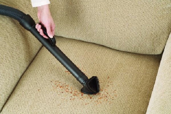 Cách xử lý một số loại  vết bẩn trên ghế sofa